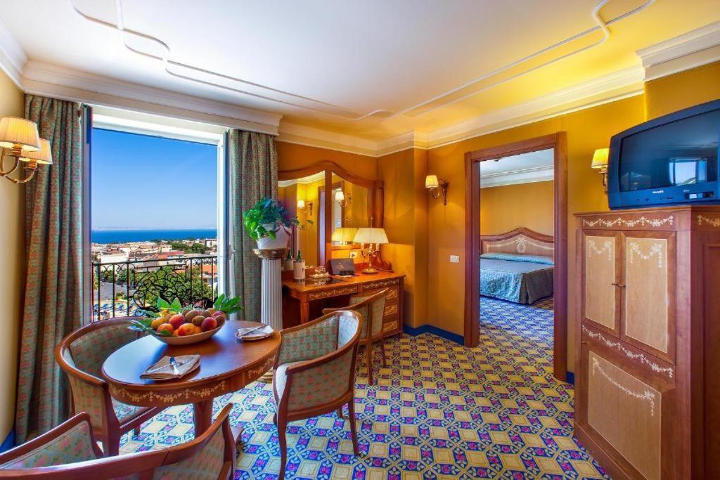 Grand Hotel La Pace (Adults Only) Sant'Agnello Luaran gambar